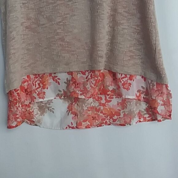 Dress Barn Layered Look Lightweight Sweater with Built in Chiffon Sleeve… - Picture 4 of 9